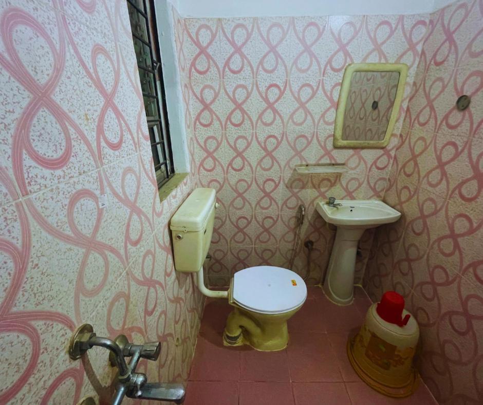 H K Residency Near Kalakshetra Otel Guwahati Dış mekan fotoğraf