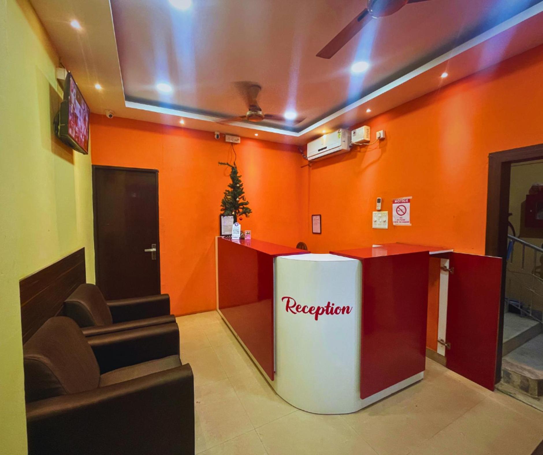 H K Residency Near Kalakshetra Otel Guwahati Dış mekan fotoğraf