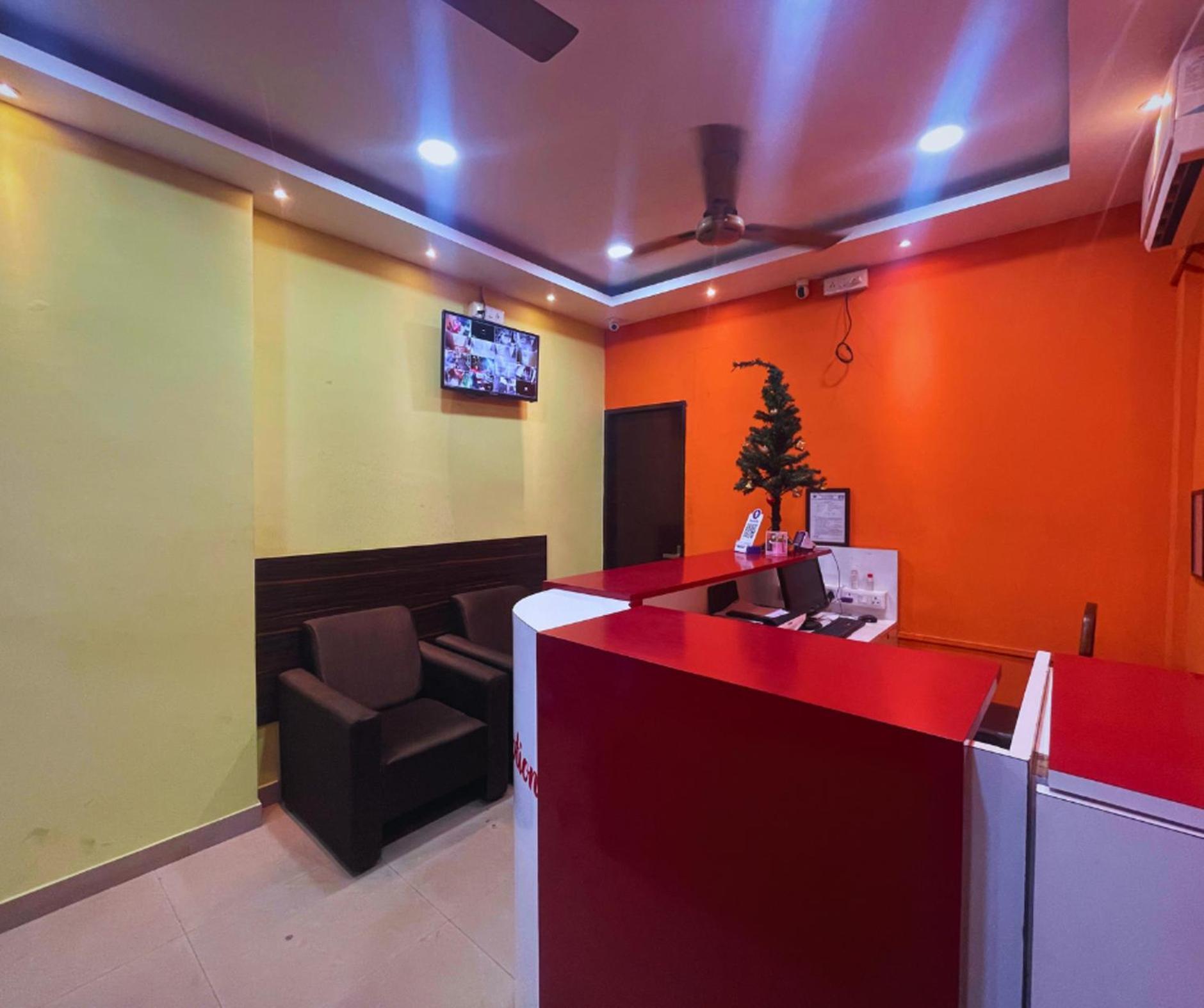 H K Residency Near Kalakshetra Otel Guwahati Dış mekan fotoğraf